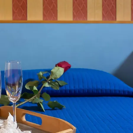 Plaza Con Piscina Hotel Cattolica