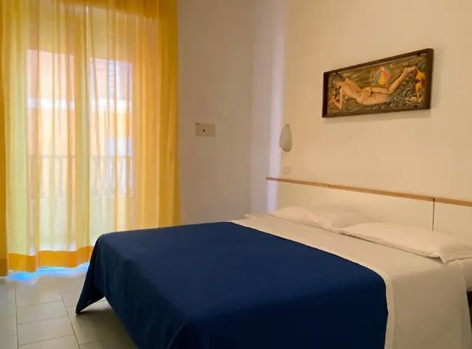 Plaza Con Piscina 3* Каттолика